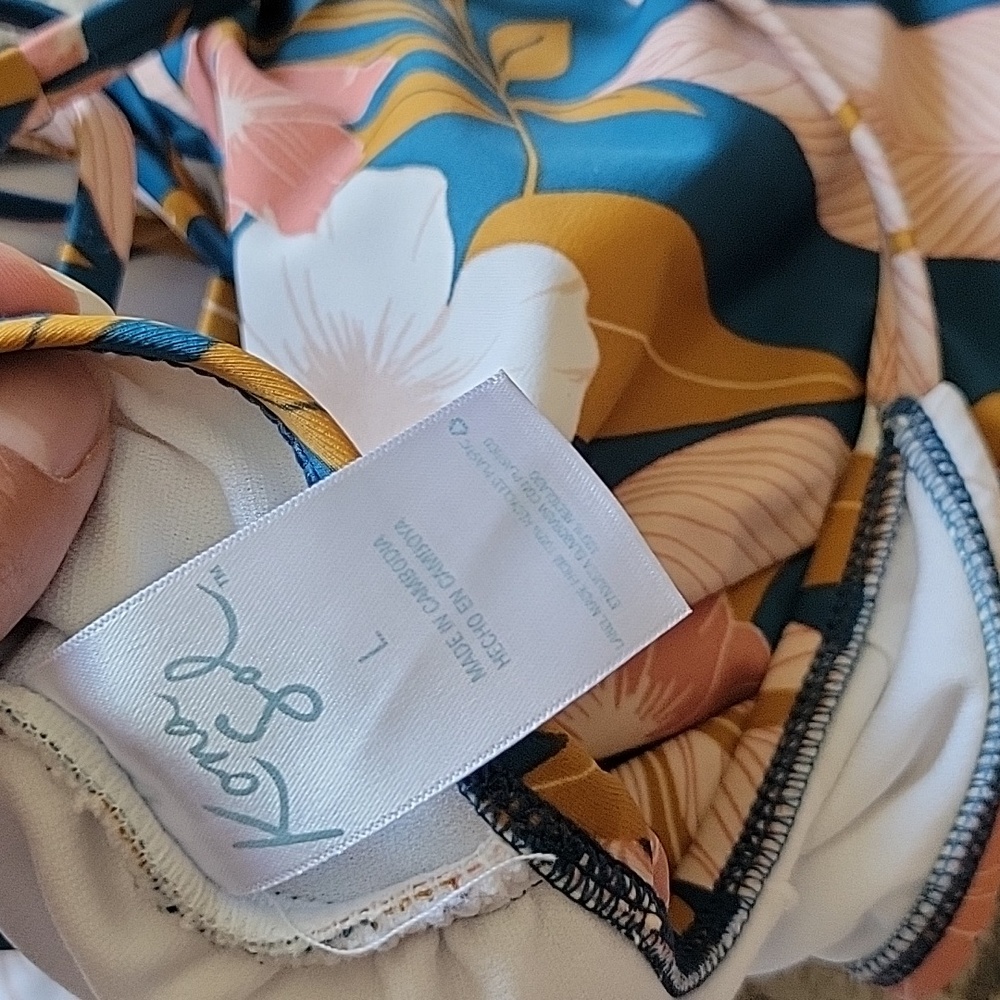Kona Sol One Piece Swimsuit Size Large - Picture 2 of 6